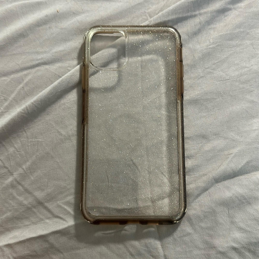 iPhone 11 Pro Max otter box